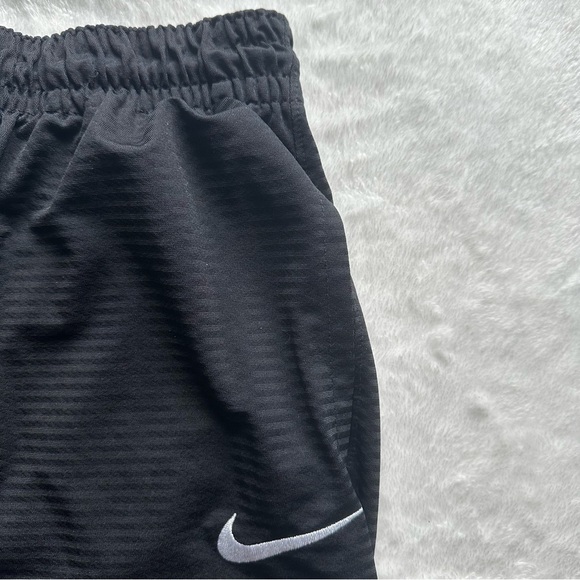 Nike Dri-Fit Icon Basketball Shorts - Picture 3 of 5